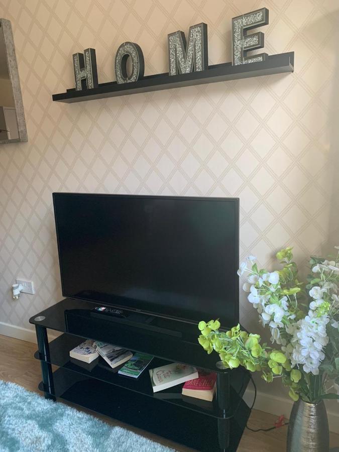 Absolute Stays In Sherwood- Nottingham Castle- Capital Fm Arena Nottingham- Contractors-Free Wifi- Free Parking- Long And Short Stays- Families-East Midlands Airport-Trent Bridge-Actors-Aria Court- Mansfield Екстер'єр фото