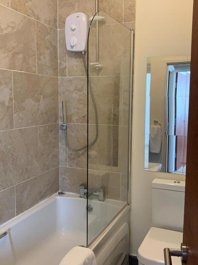 Absolute Stays In Sherwood- Nottingham Castle- Capital Fm Arena Nottingham- Contractors-Free Wifi- Free Parking- Long And Short Stays- Families-East Midlands Airport-Trent Bridge-Actors-Aria Court- Mansfield Екстер'єр фото